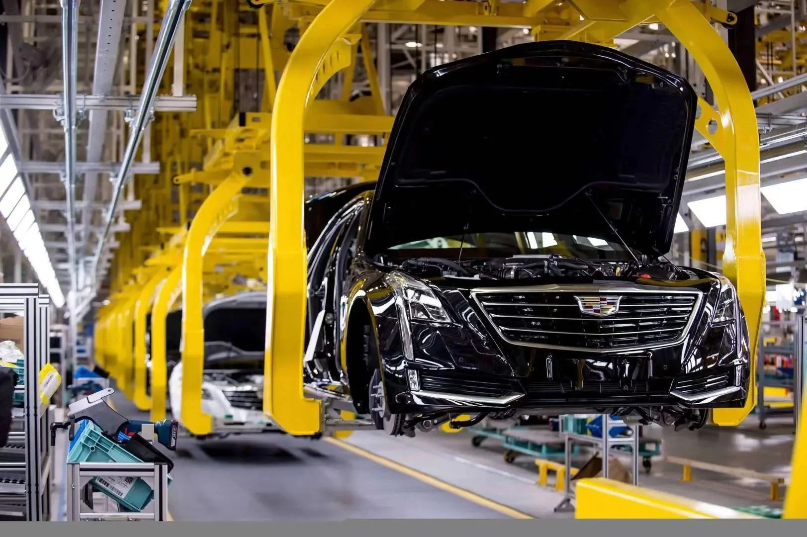 Córas le haghaidh Foirgnimh i Shanghai GM Cadillac